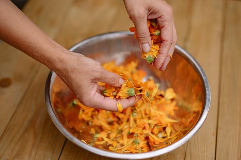 Unleashing Creativity: The Art of Floral Arrangements and Flower Crafts